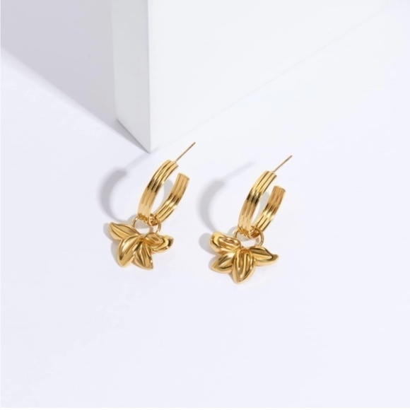 GOLD 14k Gold Plated Flower Hoop Earrings - Picture 3 of 3
